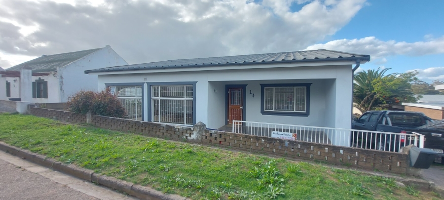 3 Bedroom Property for Sale in Albertinia Western Cape